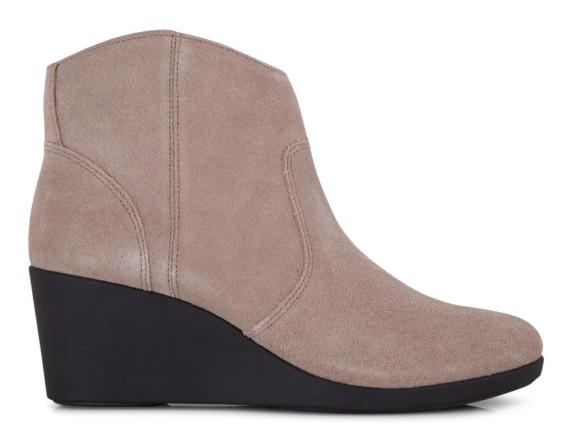 CROCS LEIGH SUEDE - WMN