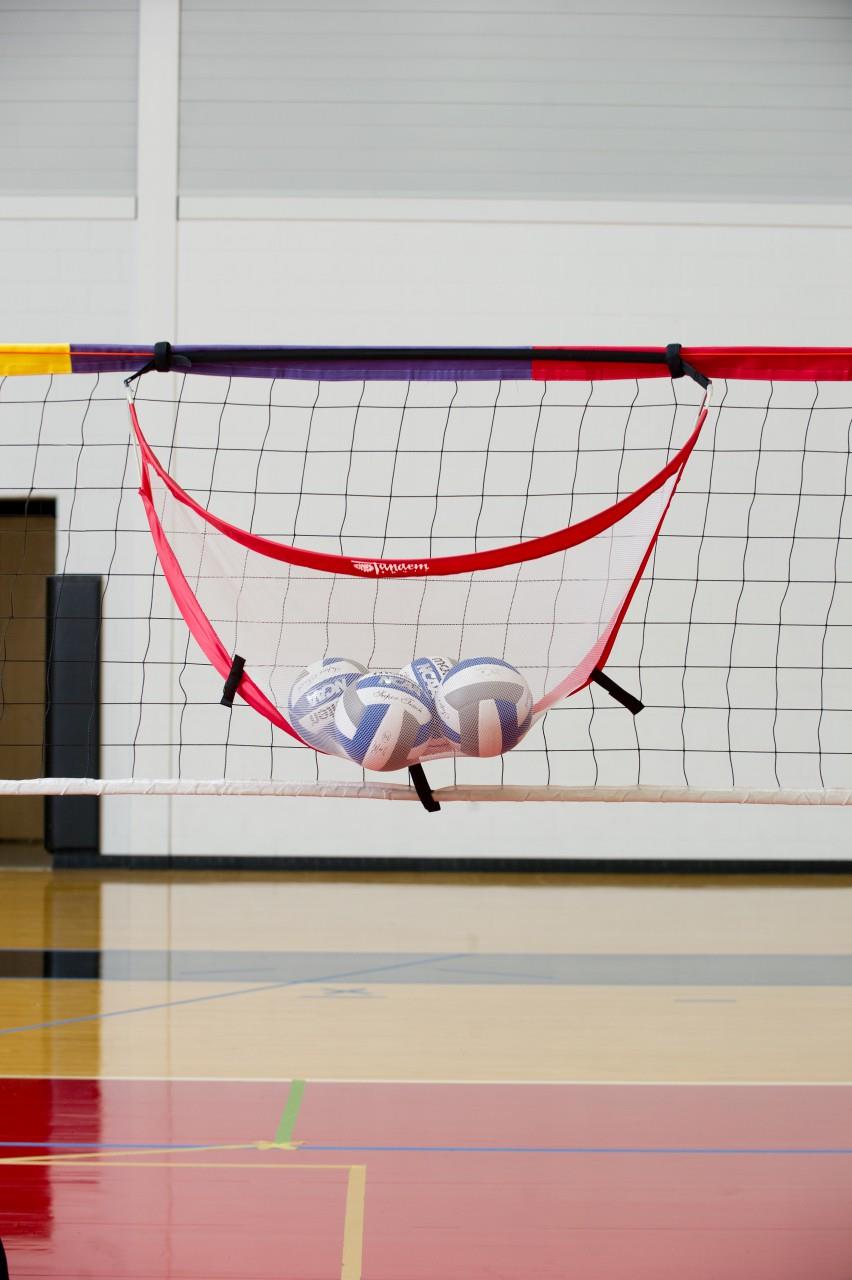 POP-UP VOLLEYBALL CATCHER