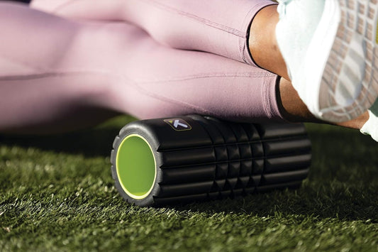 GRID TRAVEL BLACK FOAM ROLLER